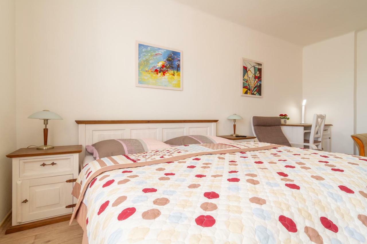 Apartmány U nemocnice Ceske Budejovice Esterno foto