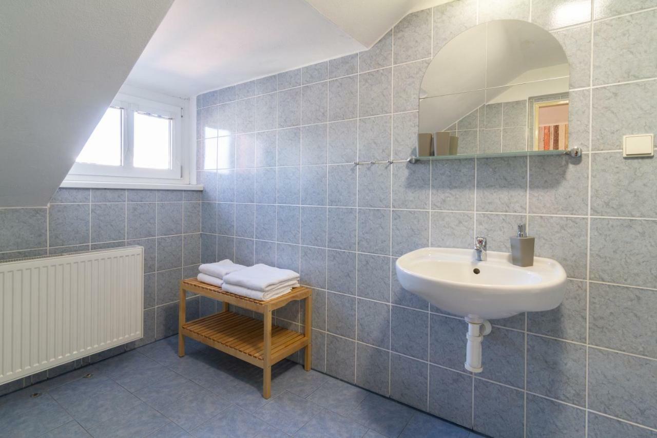 Apartmány U nemocnice Ceske Budejovice Esterno foto